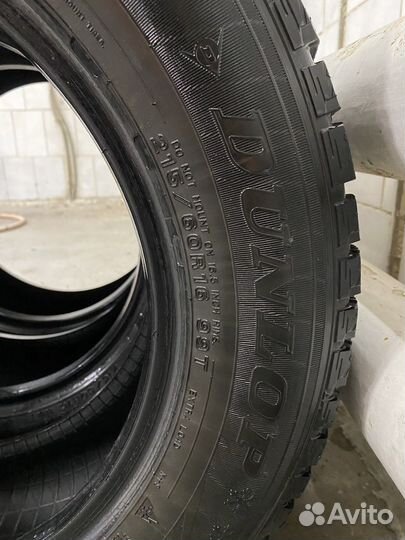 Dunlop SP Winter Ice02 215/60 R16