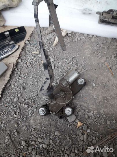 Замок багажника