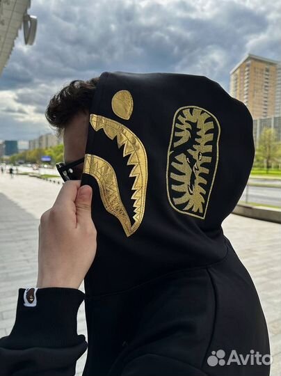 Зипка Golden Black bape
