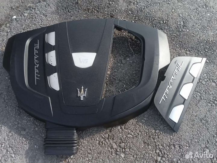 Декоративная крышка двигателя для Maserati