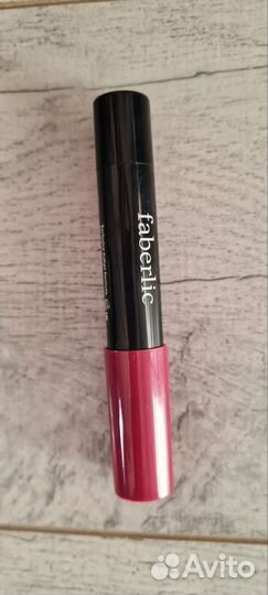 Помада для губ