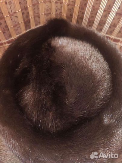 Женская норковая шапка