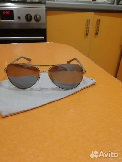 Солнцезащитные очки женские