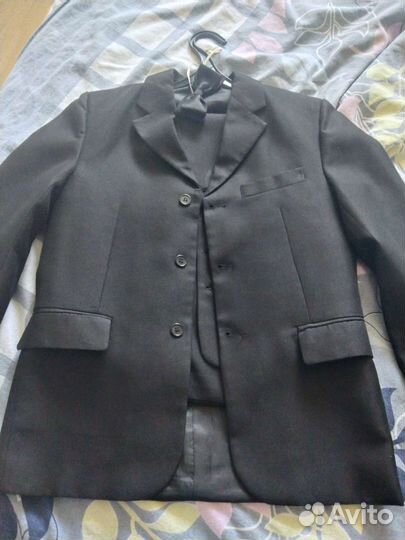 Школьные вещи на мальчика от 11 до 13