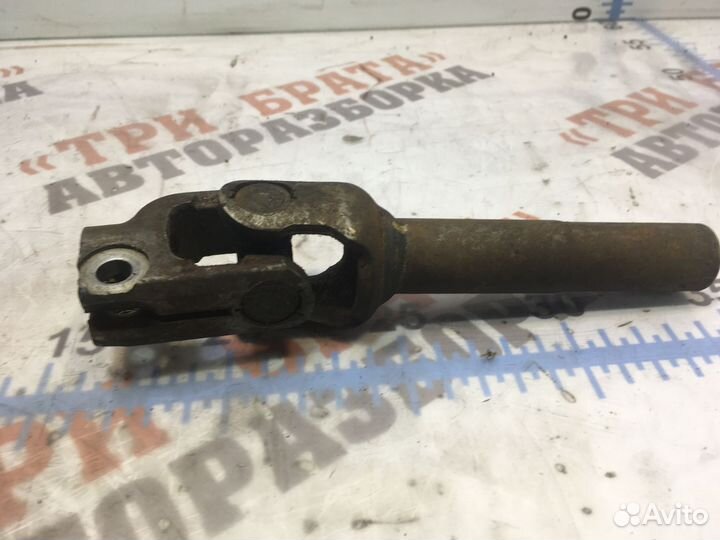 Тойота Ярис Кардан рулевой