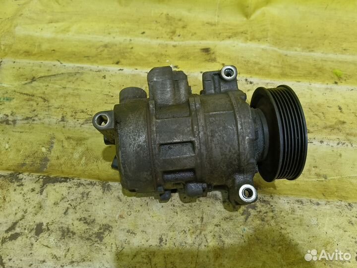 Компрессор кондиционера VW Passat B6 2005-2010