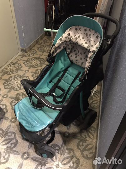 Коляска прогулочная