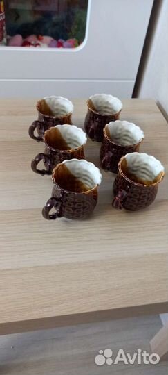 Кофейные чашки и рюмки для коклейля