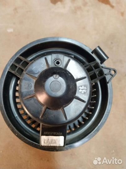 Электровентилятор отопителя juke nissan