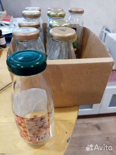 Банка стеклянная маленькие