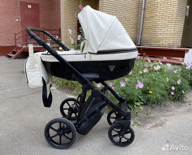 Коляска Peppy Camelia/Dimond 2 в 1