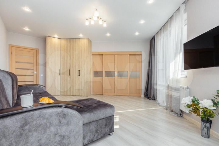 2-к. квартира, 50 м², 8/21 эт.