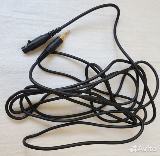 Кабель для наушников AKG K702
