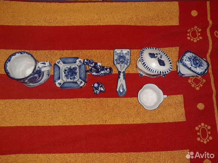 Набор гжельских изделий