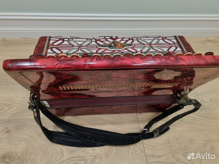 Немецкий кнопочный аккордеон (баян) Barcarole