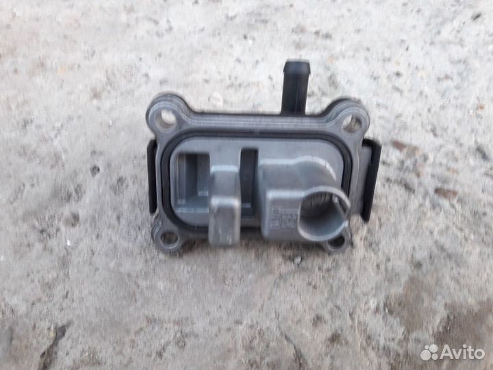 A6110700079 Радиатор топлива Мерседес