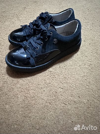 Туфли детские для девочки 33