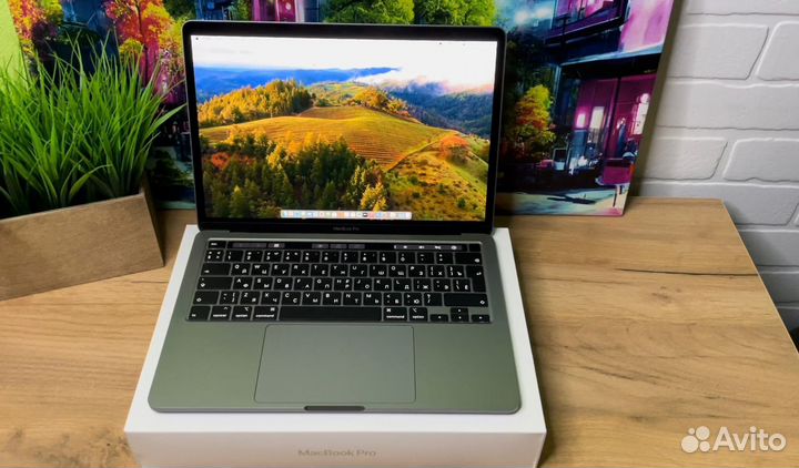 Macbook Pro 13 2020 i7 32gb Ростест Топовый