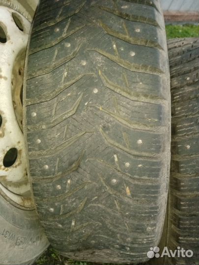 Зимняя резина r14 175 65 бу