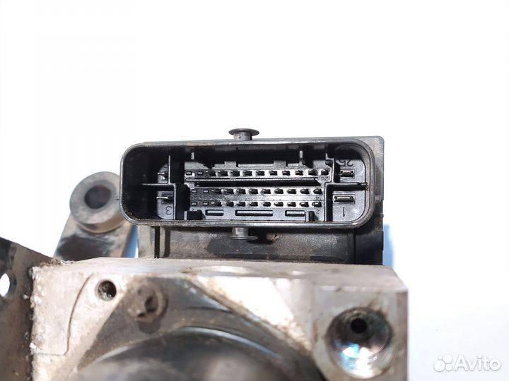 Блок ABS на Skoda Fabia 2