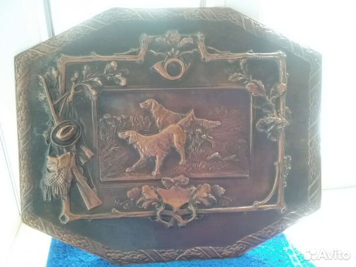 Настенное жестяное панно