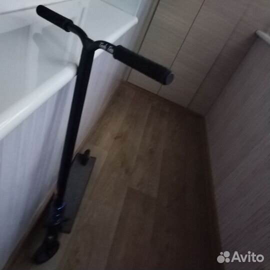 Трюковой самокат Tech Team