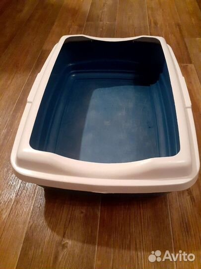 Туалет лоток расчёска шампунь