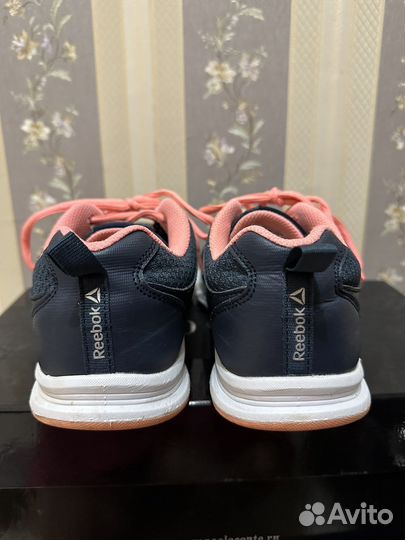 Кроссовки reebok 38 оригинал