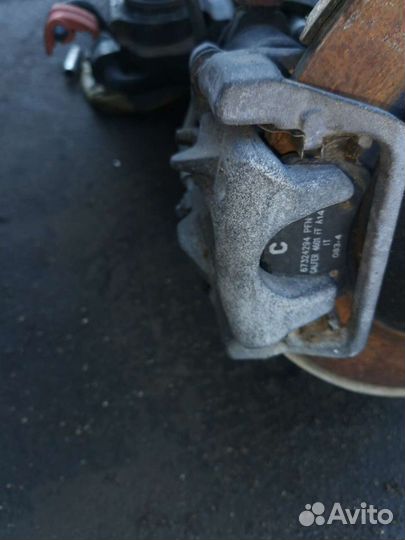 Суппорт задний левый правый Land-Rover Evoque 2.2