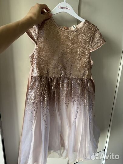 Платье нарядное 128