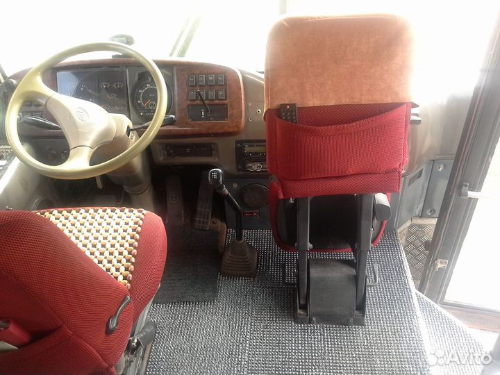 Междугородний / Пригородный автобус Kia Cosmos, 2008