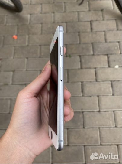 Телефон iPhone 6s 64 гб