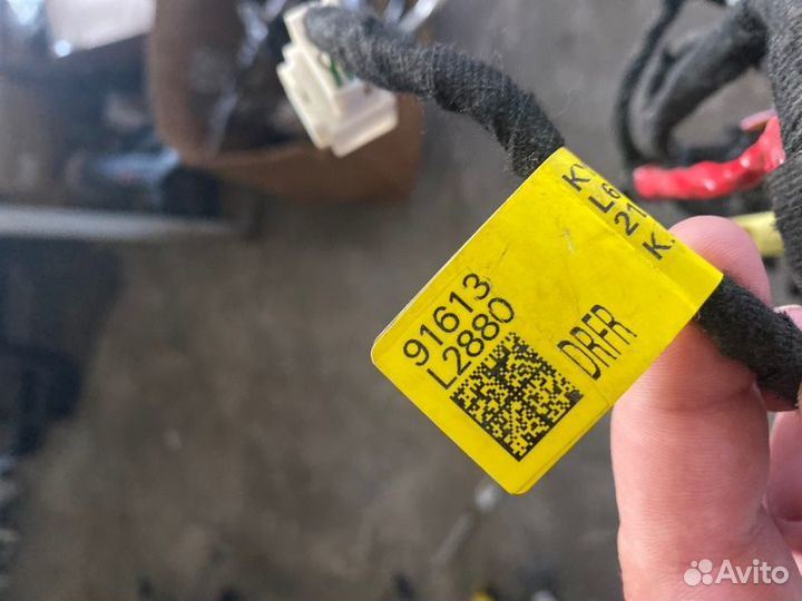 Проводка двери передняя правая Kia K5