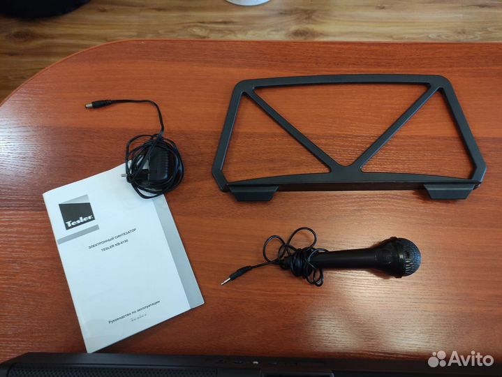 Электронный синтезатор Tesler kb-6150