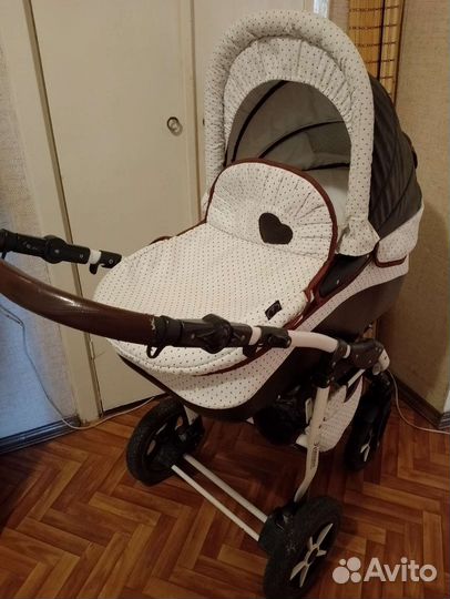 Коляска 2 в 1 DPG Romance Dots