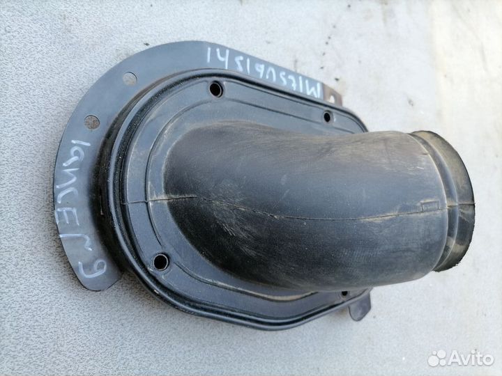 Кожух рулевой колонки Mitsubishi Lancer 9 2003-08