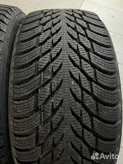 Nokian Tyres Hakkapeliitta R3 245/45 R19