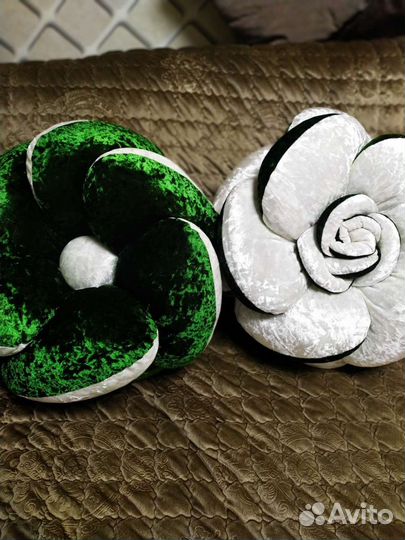 Подушка Роза