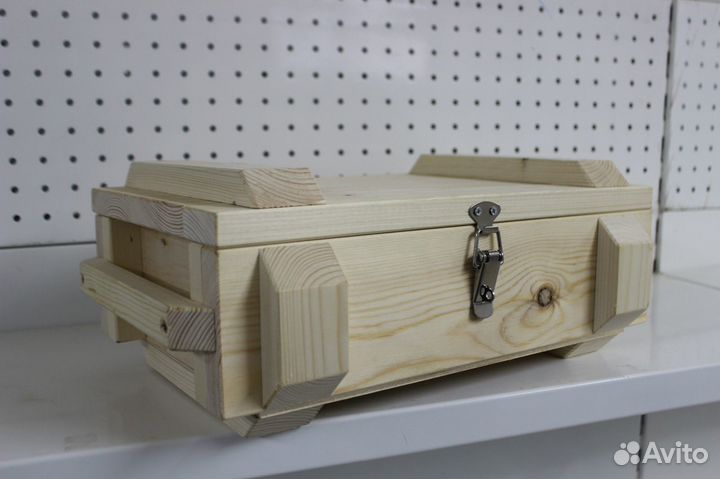 Ящики, пеналы, боксы, футляры для подарков