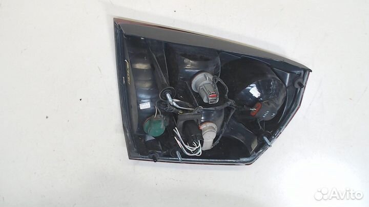 Фонарь (задний) Chrysler 300C, 2006