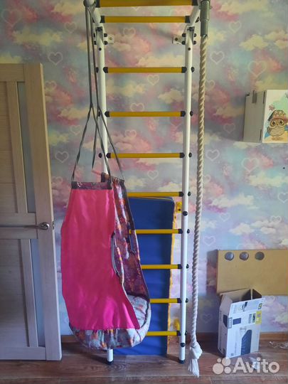 Детская шведская стенка