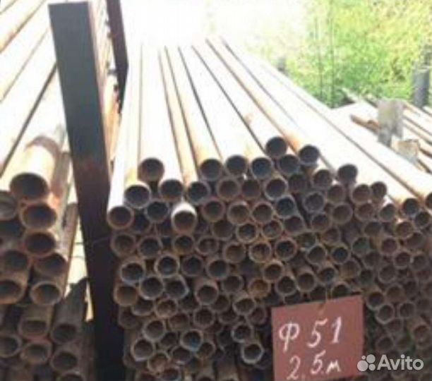 труба 51*2,5. труба глушителя 63 мм. трубы завода на прозрачном фоне. гибы труб для выхлопной системы 51 мм. труба 51 мм.