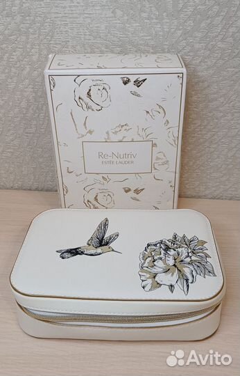 Кейс Estee Lauder