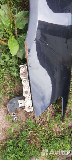 Крыло правое lancer 10