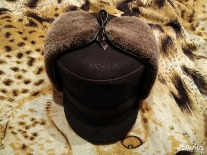 Мужская шапка