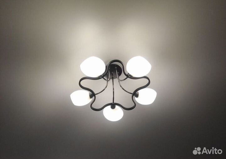 Люстра потолочная
