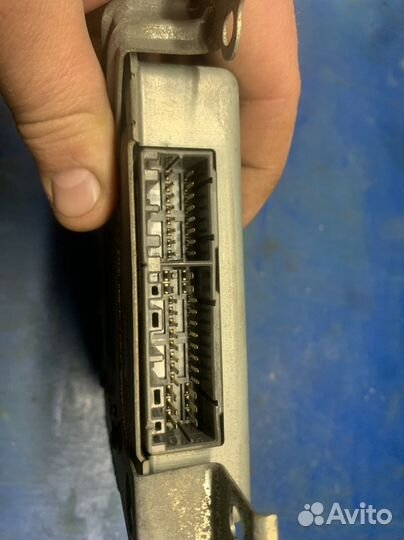 Блок управления TRC toyota 89631-30080