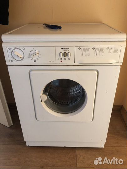 Стиральная машина indesit 687xw