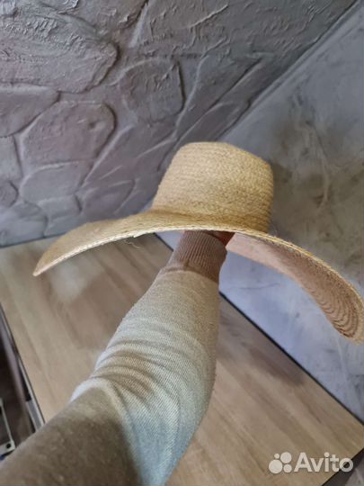 Шляпа соломенная женская