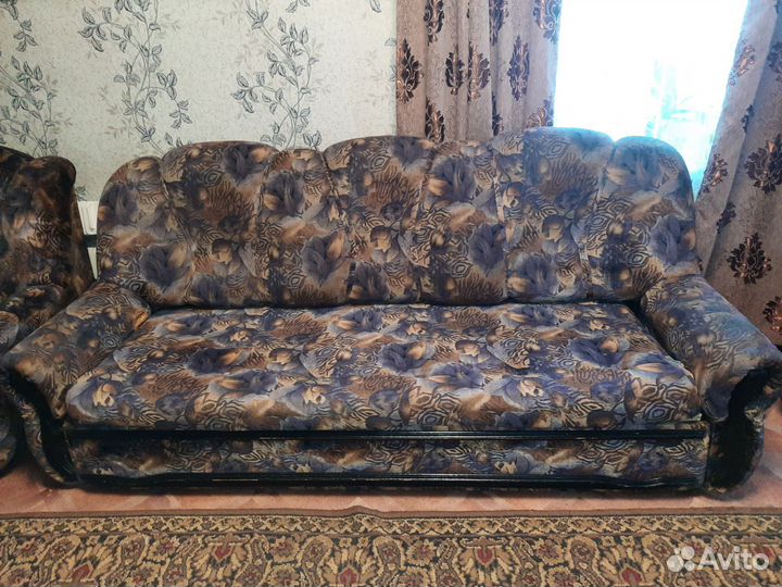 Диван, два кресла